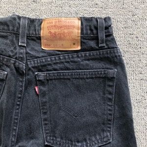 Vintage Levi's 550 blk high waisted tapered Jeans